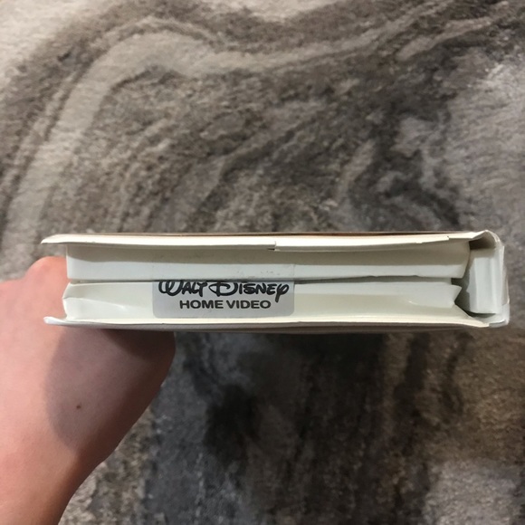 Walt Disney 55th Anniversary Bambi VHS - Picture 5 of 6